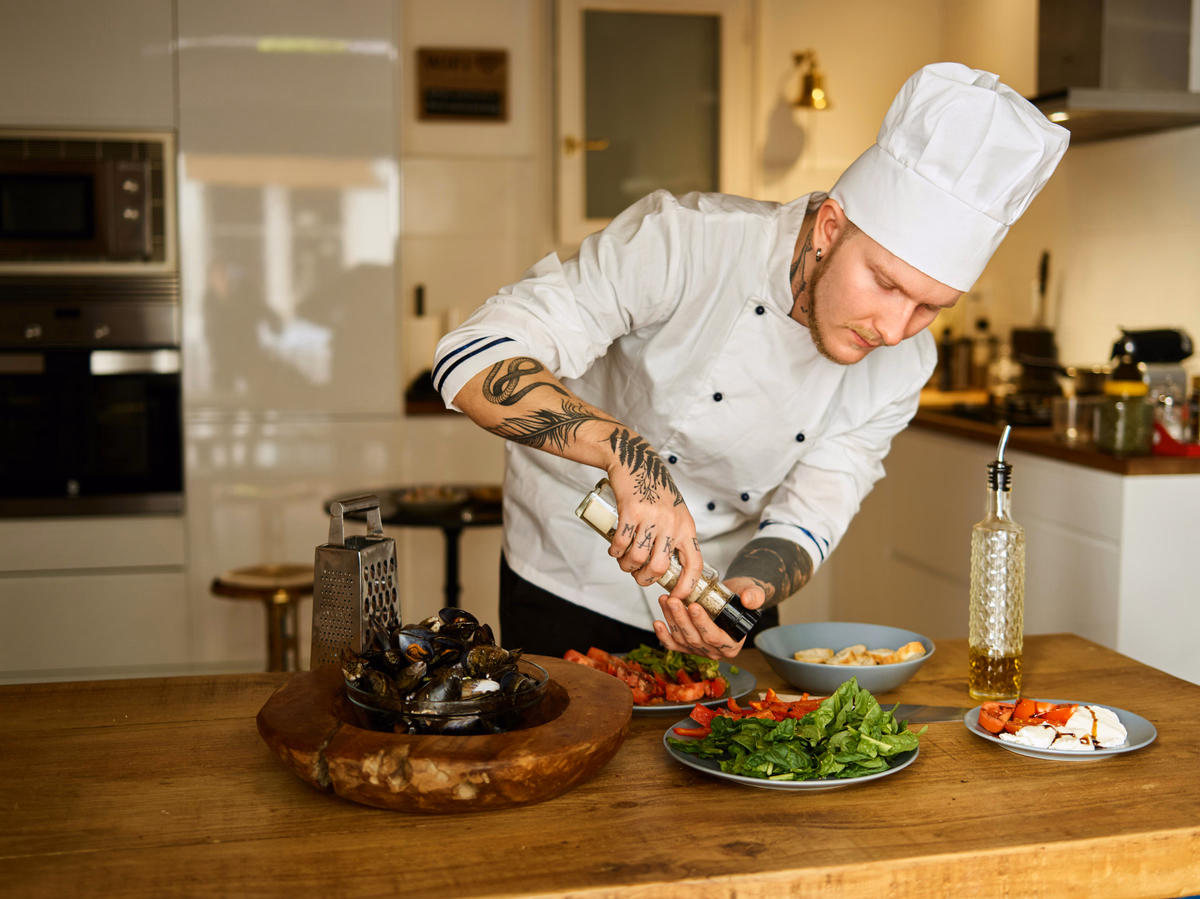 15-Minute Turkey Chef's Salad