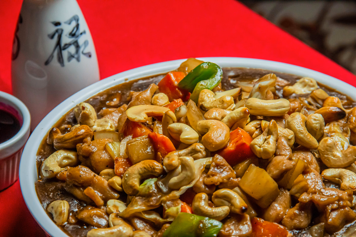 Sautéed Vegetables with Cashews